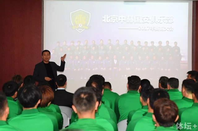 弗洛伦蒂诺在过去20年里所做的一切对皇马来说非常重要，就像伯纳乌在50年代所做的那样。